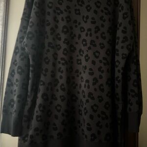Old Navy Gray Leopard Print Tunic Sweatshirt- XL